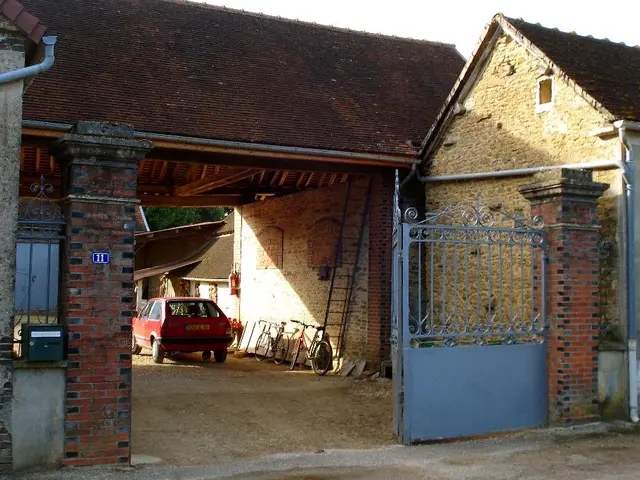 Construction Project Employs Building Materials and File Transfer Protocol for Data Transfer